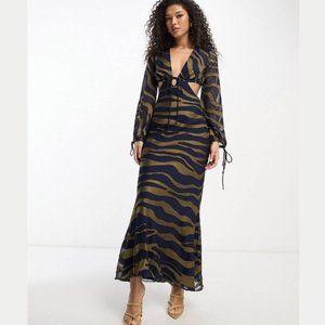 Asos Women's Navy And Gold Batwing Maxi Dress With Contrast Paneled Detail - 8